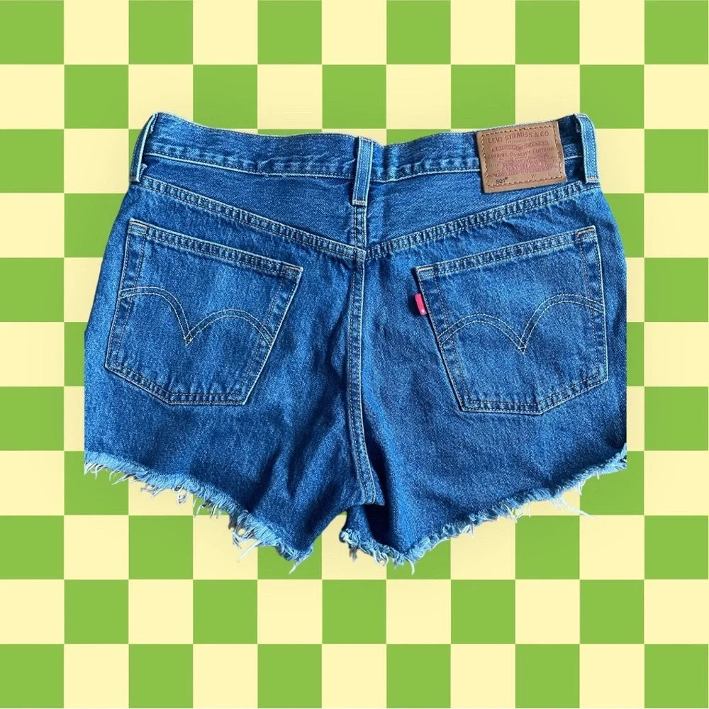 Levi's® Premium 501® Women’s Shorts - Picture 2 of 4